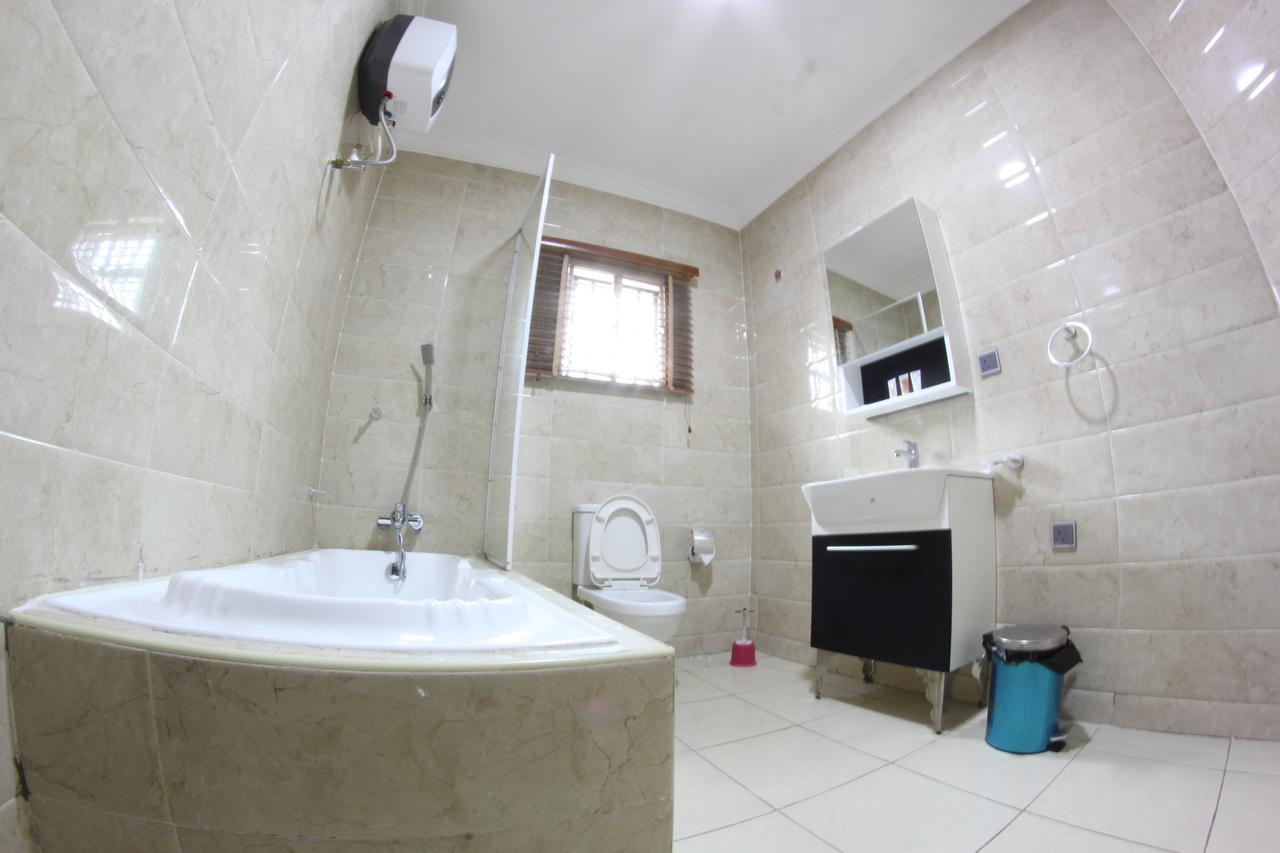 Celia'S Suites Abeokuta Екстер'єр фото